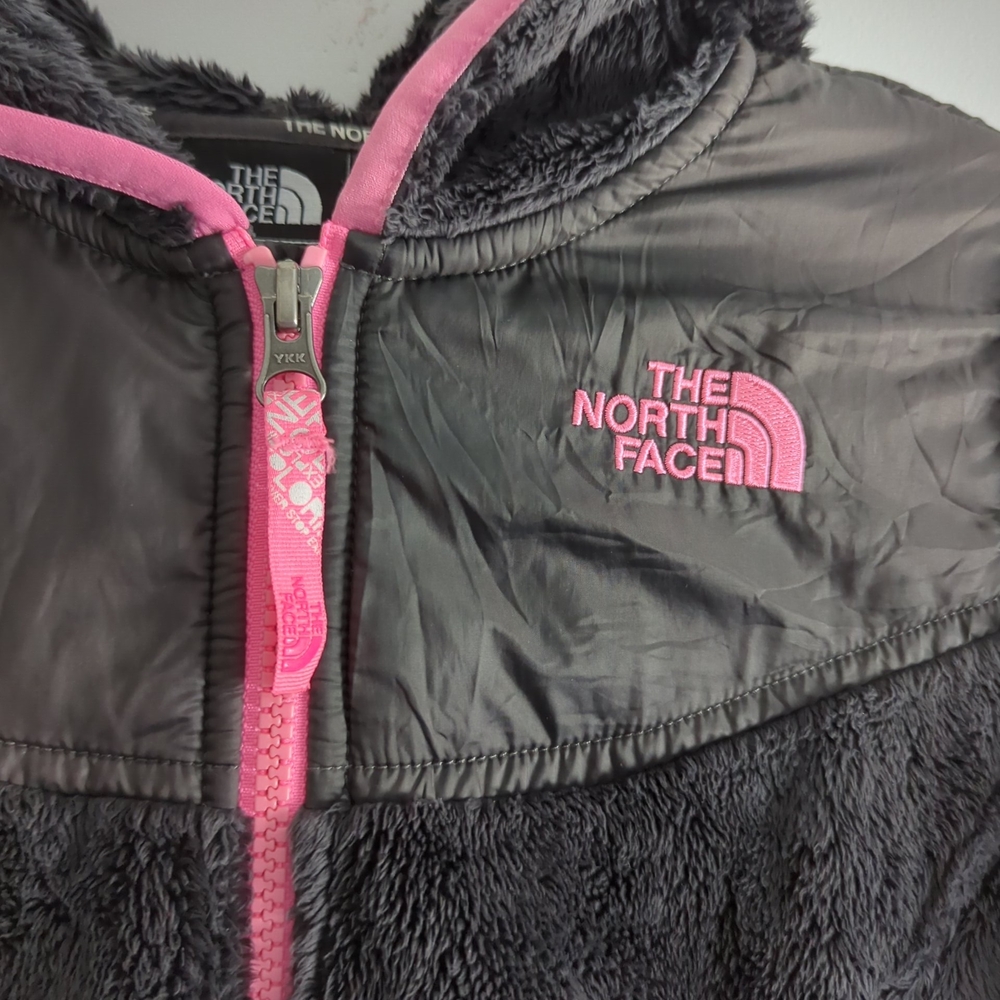 The North Face Gray and Pink Hooded Fleece Zip Up Jacket Girl’s Medium - Picture 2 of 5